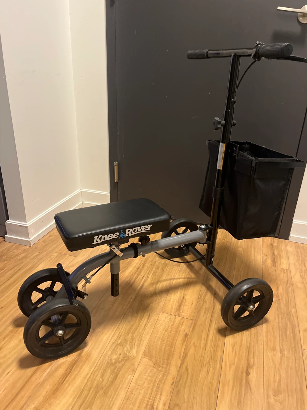 KneeRover Ultra Knee scooter - black - photo 5