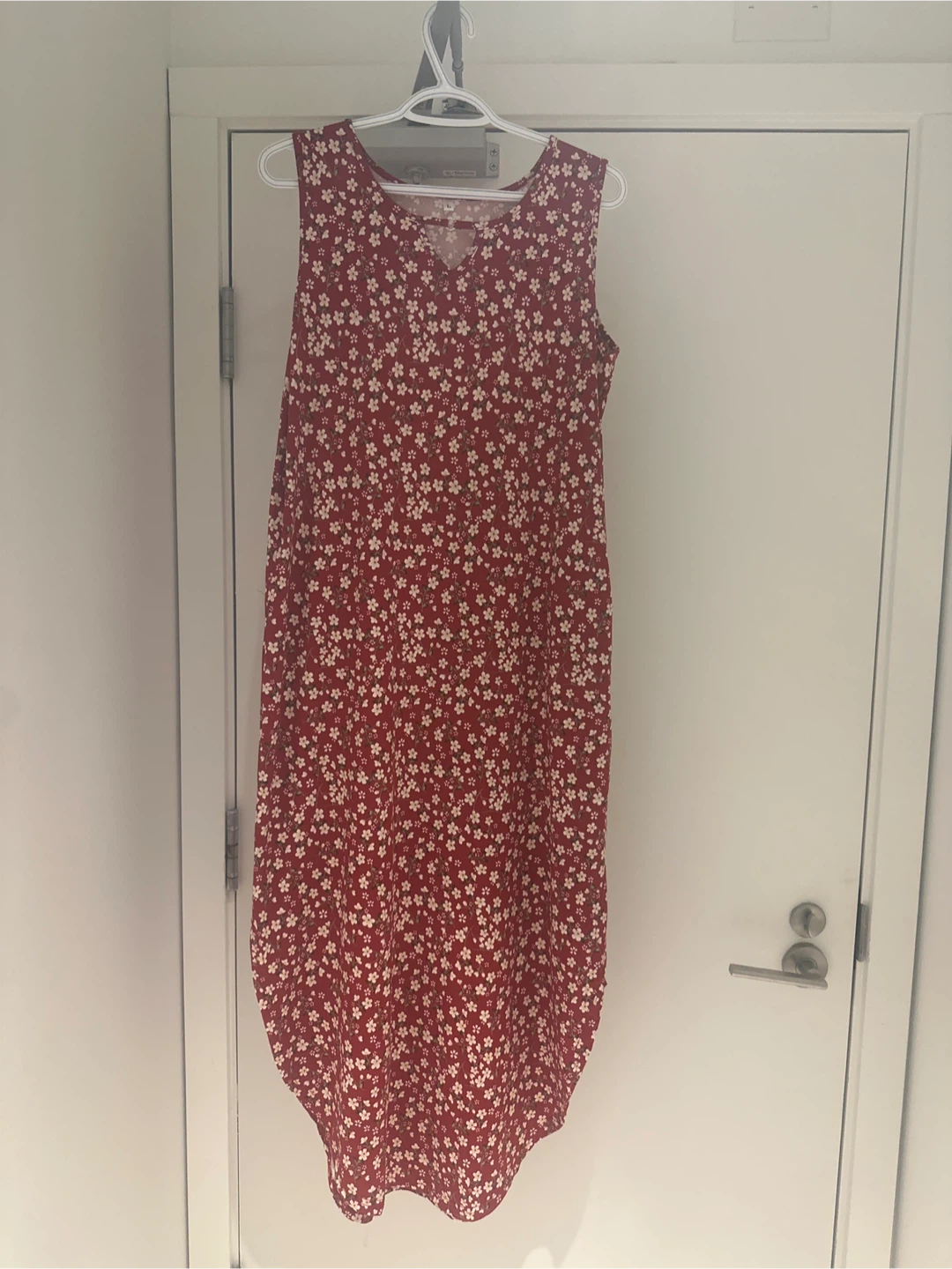 Red Floral Sleeveless Maxi Dress