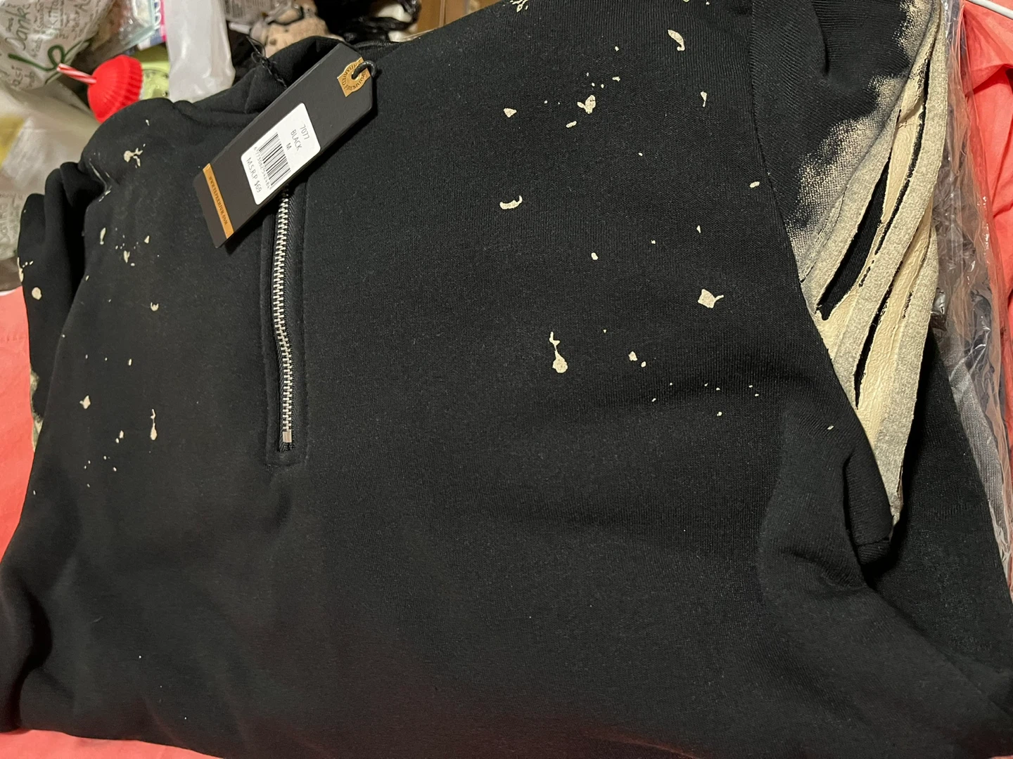 BNWT men’s hoodie