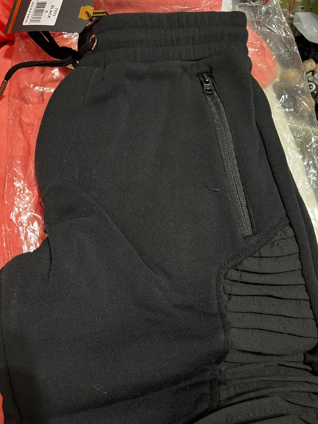 BNWT men’s jogging pants