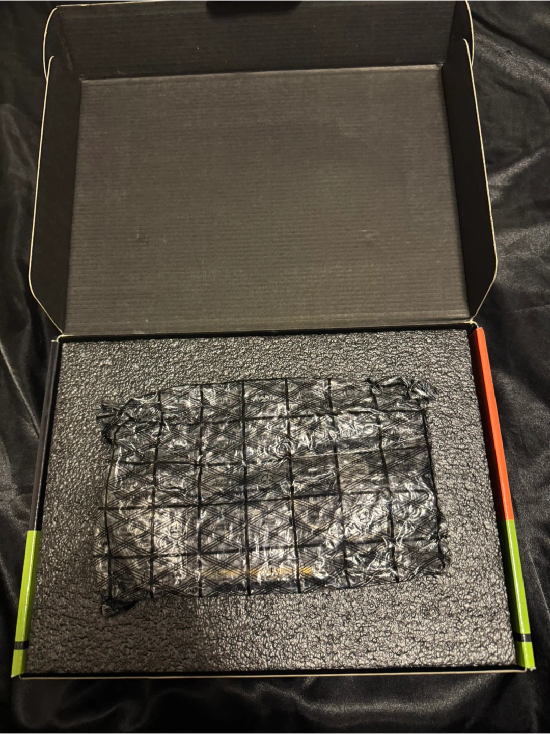 Gigabyte GeForce RTX 3050 EAGLE OC 8GB Graphics Card - photo 3