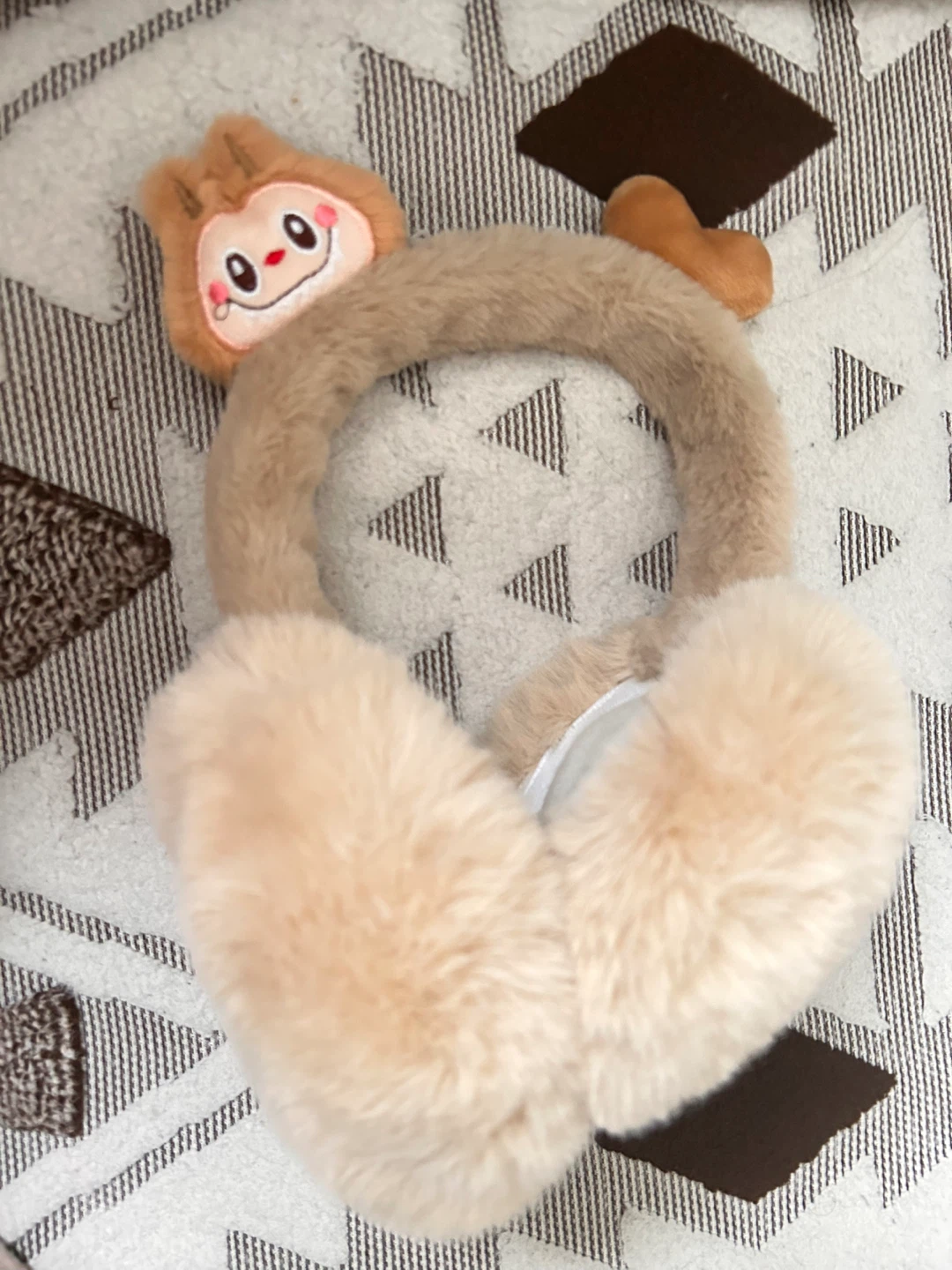 Fuzzy Monkey Earmuffs - Beige