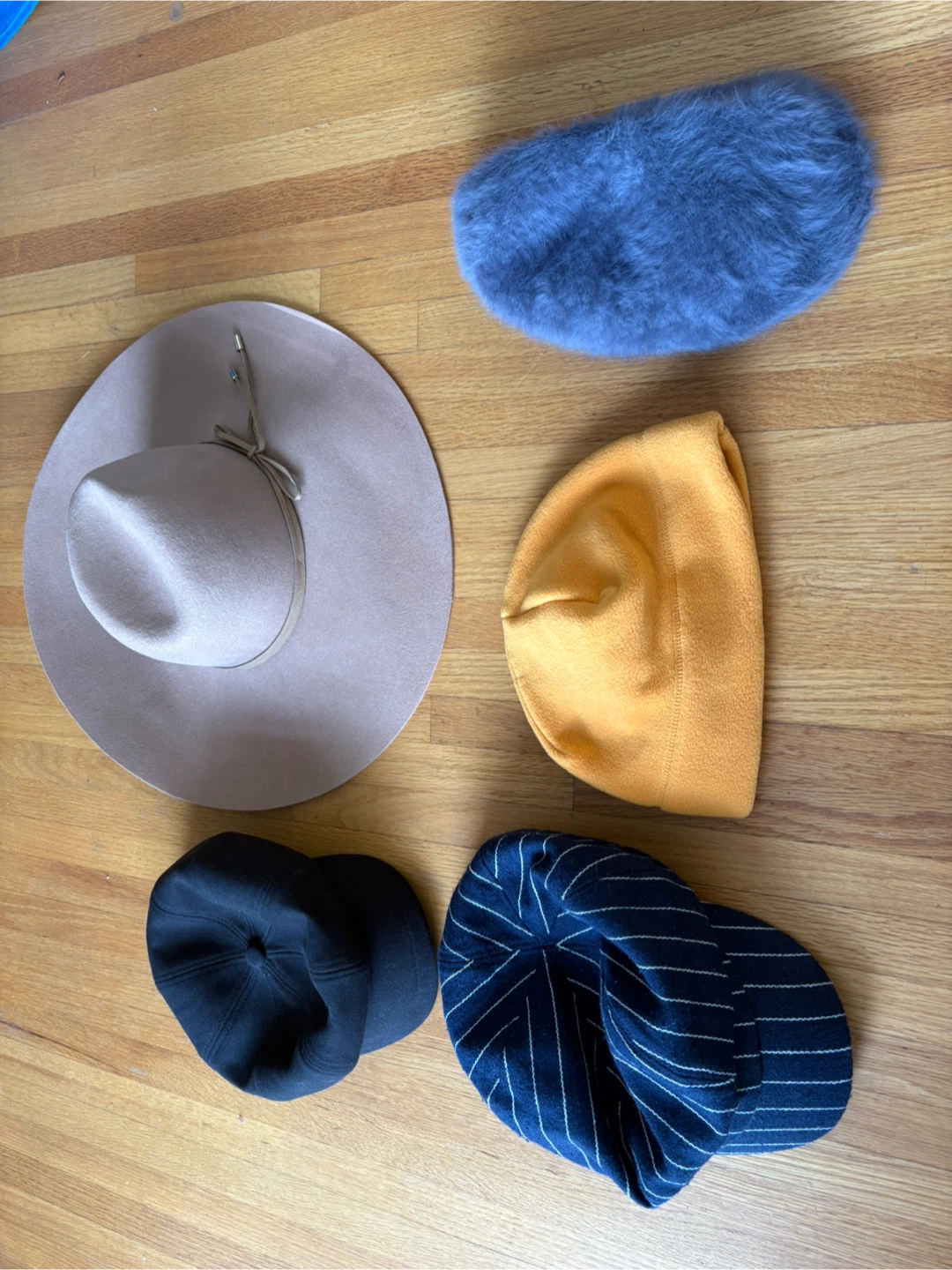 Girl and ladies Hats - photo 2