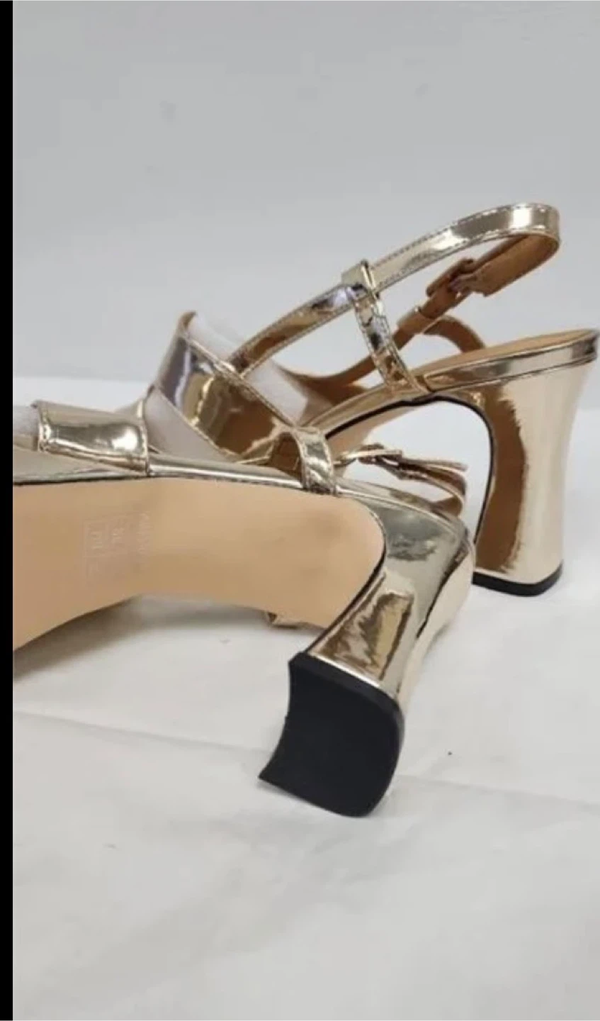 ROSEWISH Gold Metallic Platform Block Heel Sandals - photo 4