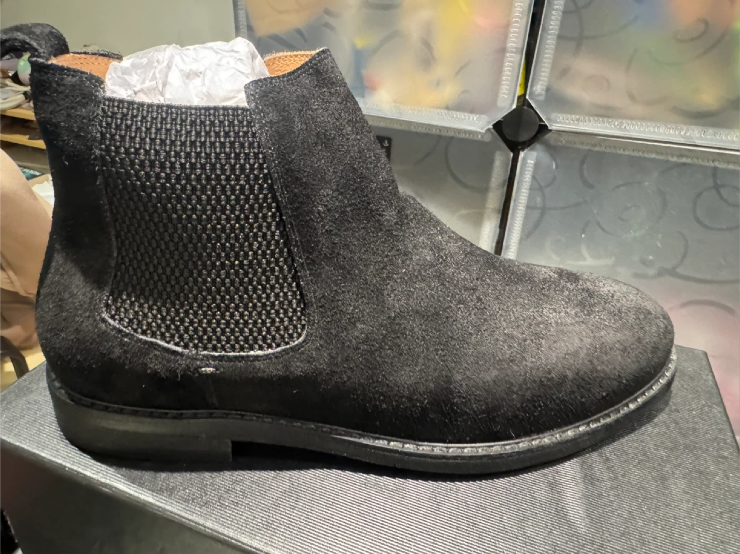 Men’s 10 Black Suede Chelsea Boots - photo 2