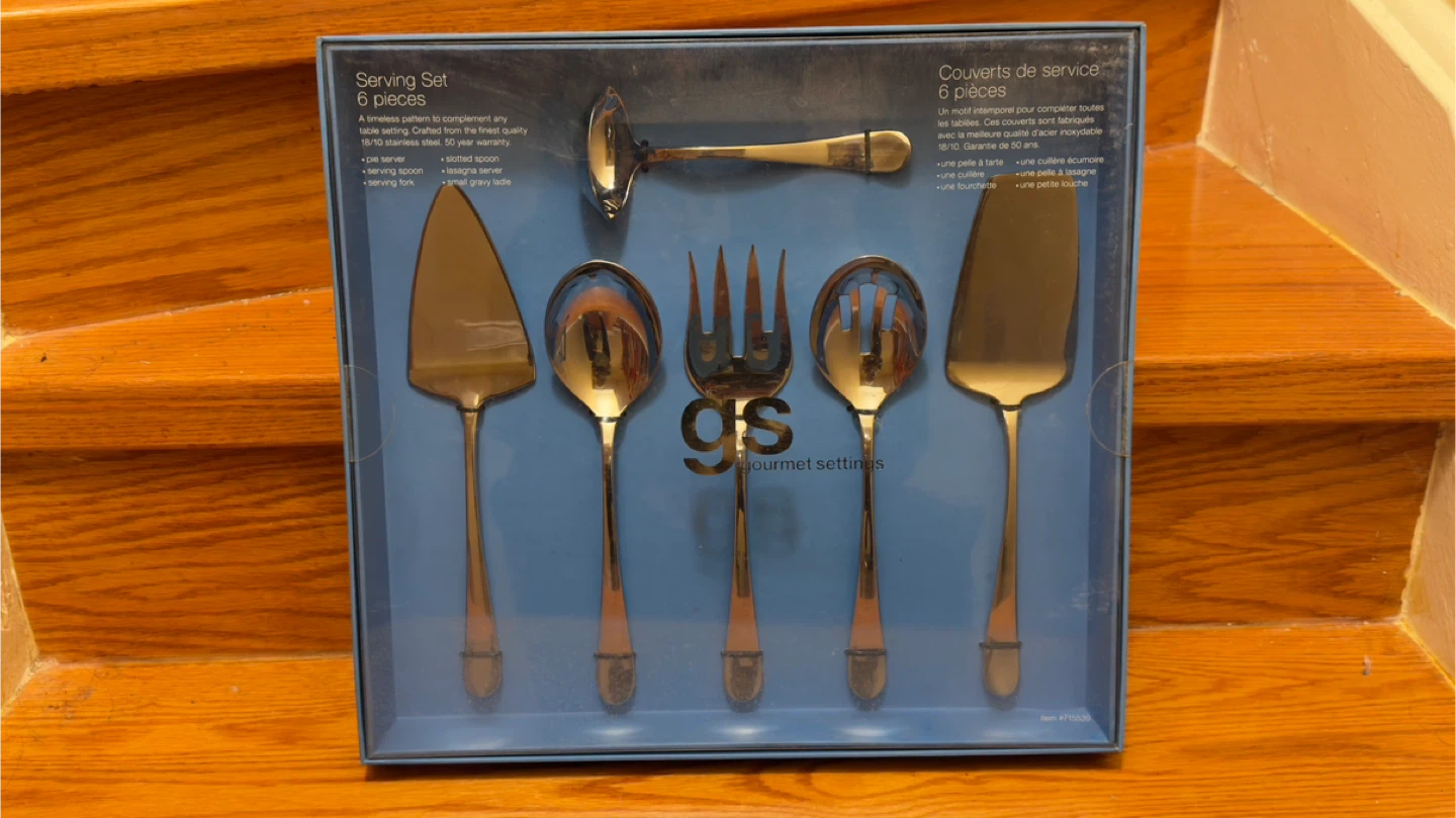 Gourmet Settings 6-Piece Serving Set – New in Box