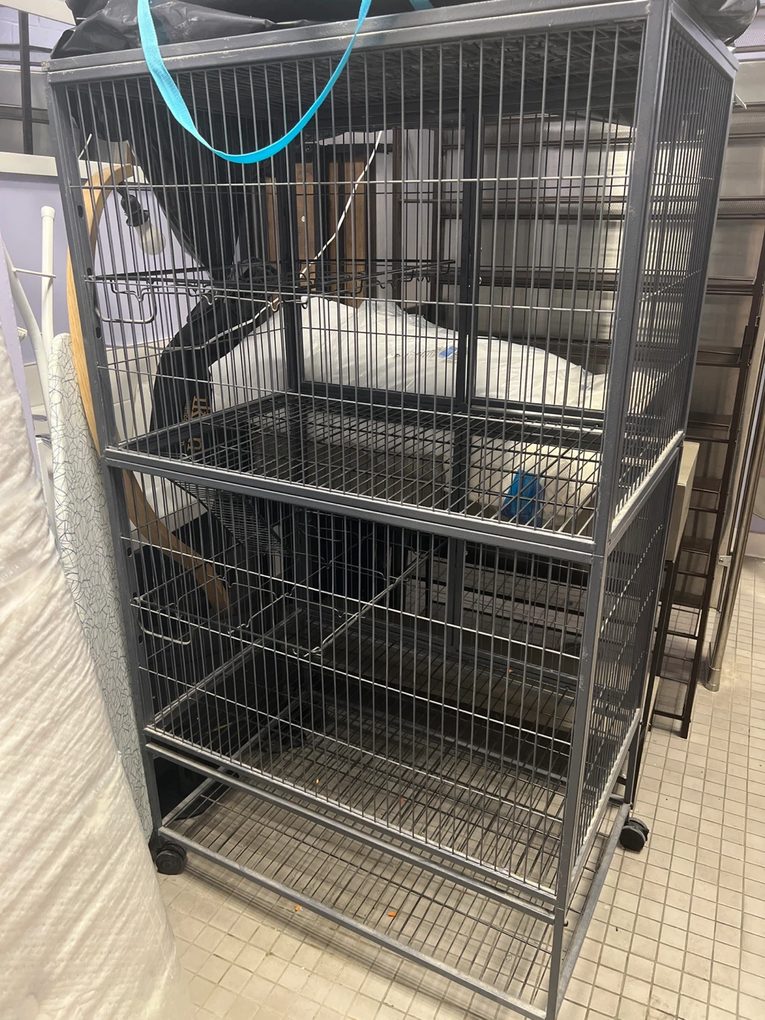 Large Metal Pet Cage with Wheels