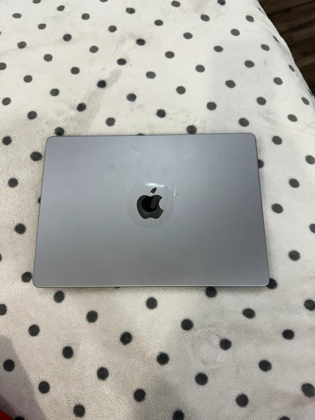 Apple MacBook Pro Laptop - photo 3