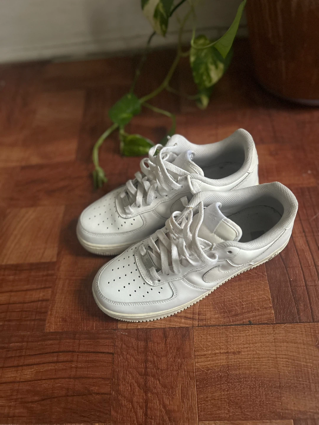 Nike Air Force 1 White Sneakers US 8 - photo 2