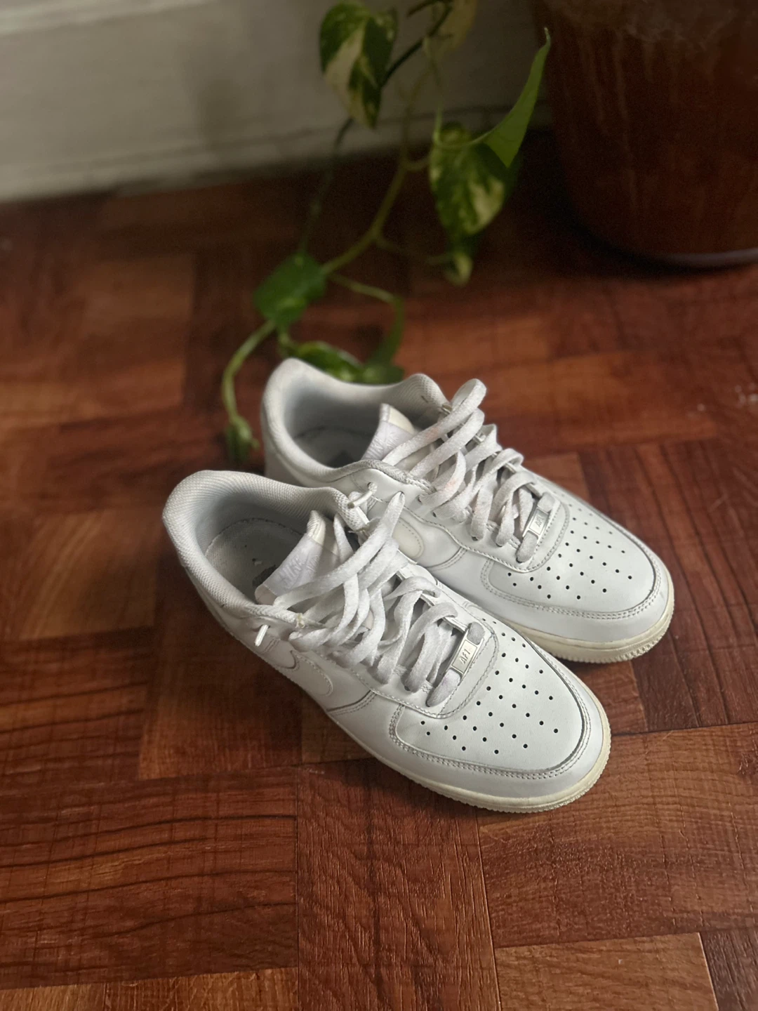 Nike Air Force 1 White Sneakers US 8