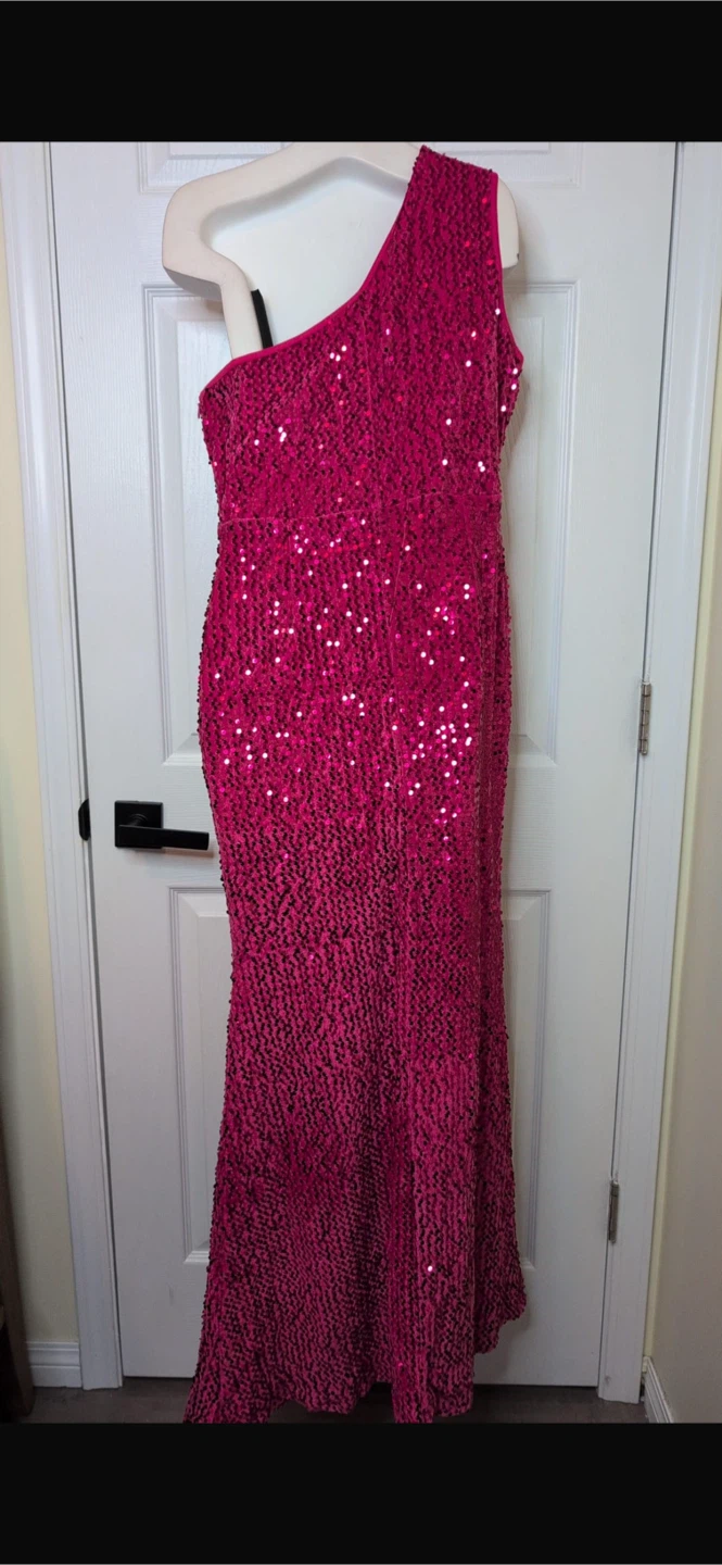 NEW! Sequin One Shoulder Bodycon Maxi Dress - photo 5