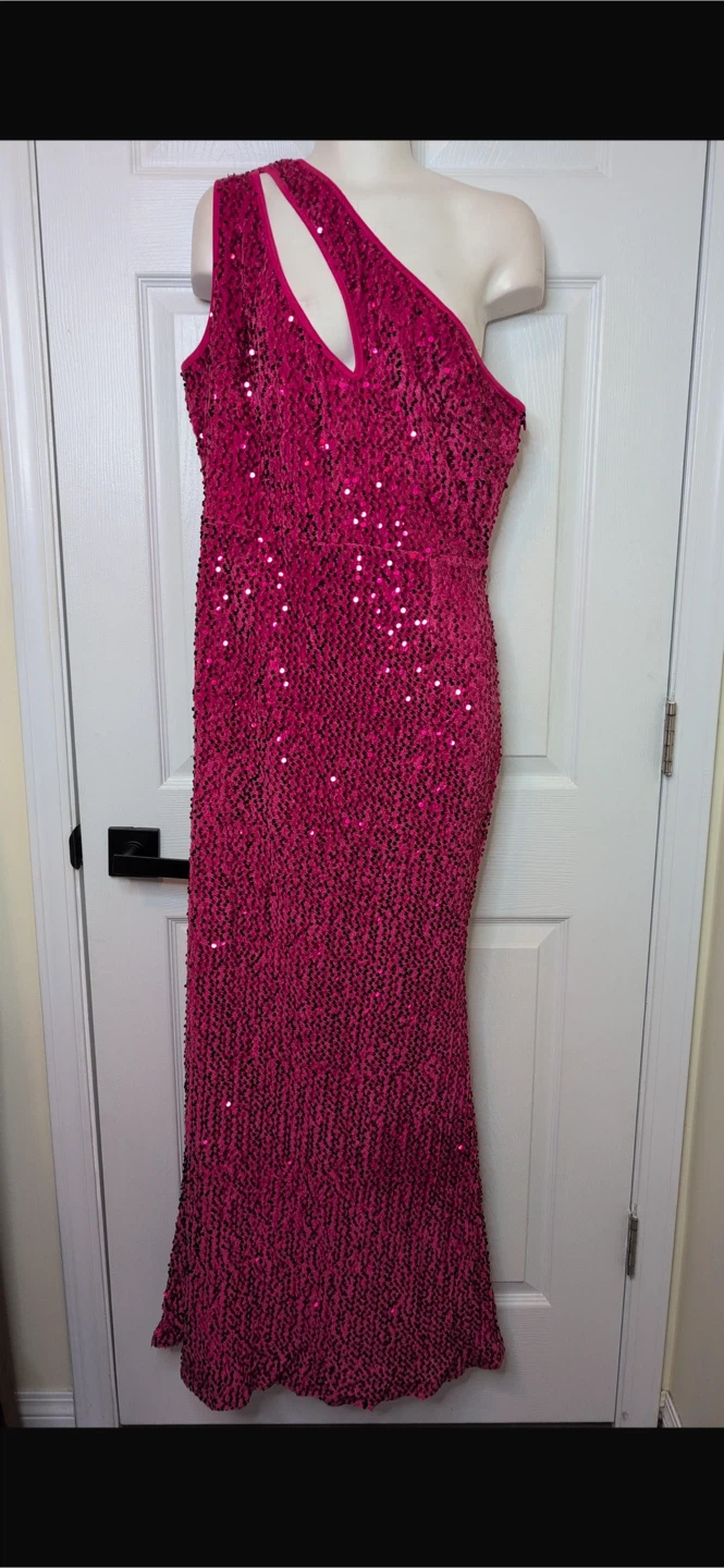 NEW! Sequin One Shoulder Bodycon Maxi Dress - photo 4