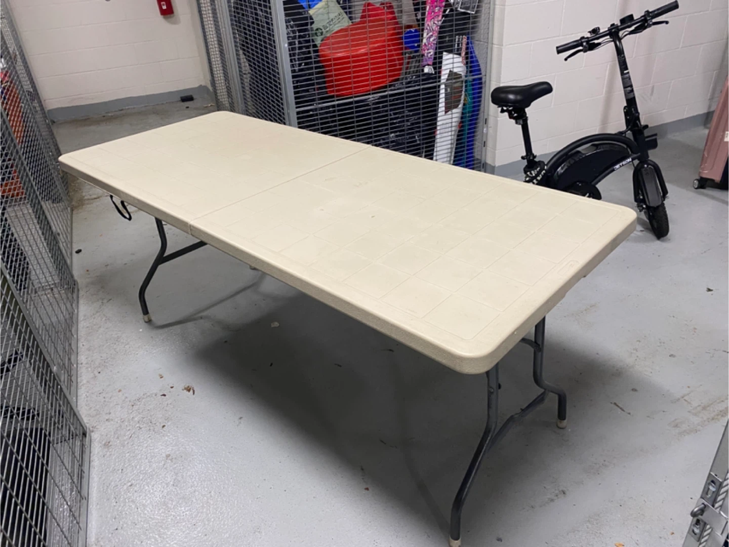 Folding Table