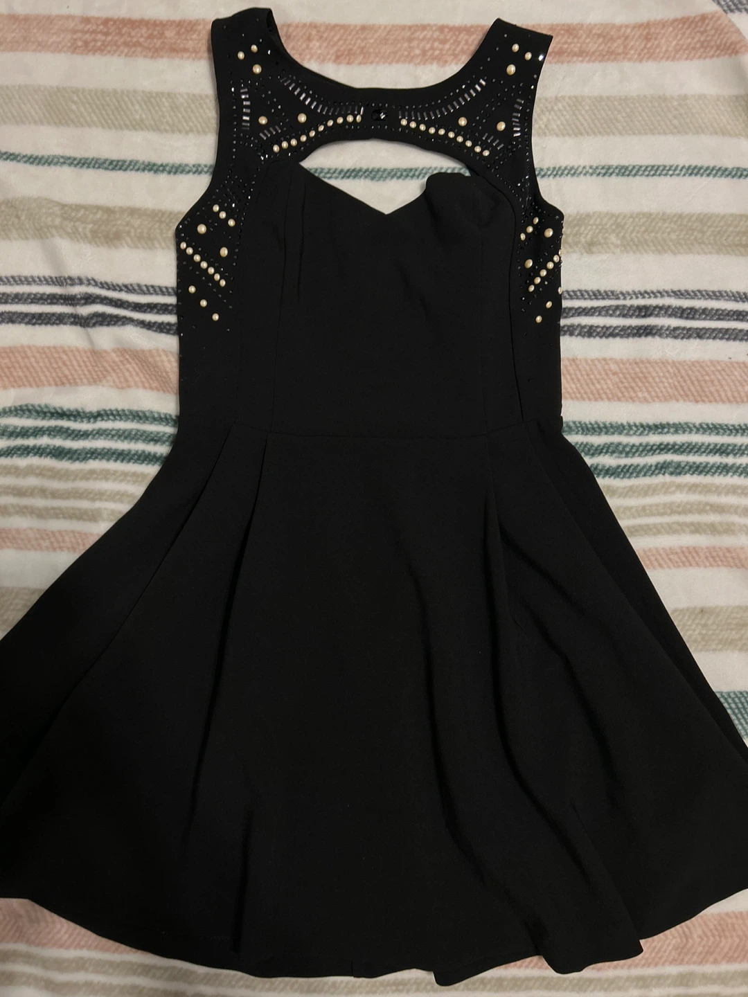 Guess Black Beaded Embellished Cutout Dress Size 8 - photo 3