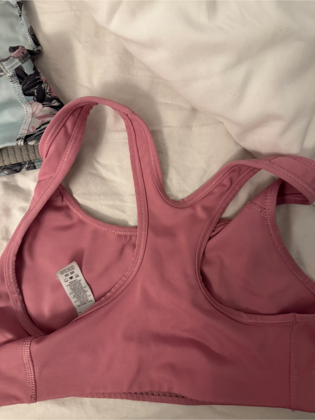 Nike Sports Bras - photo 4