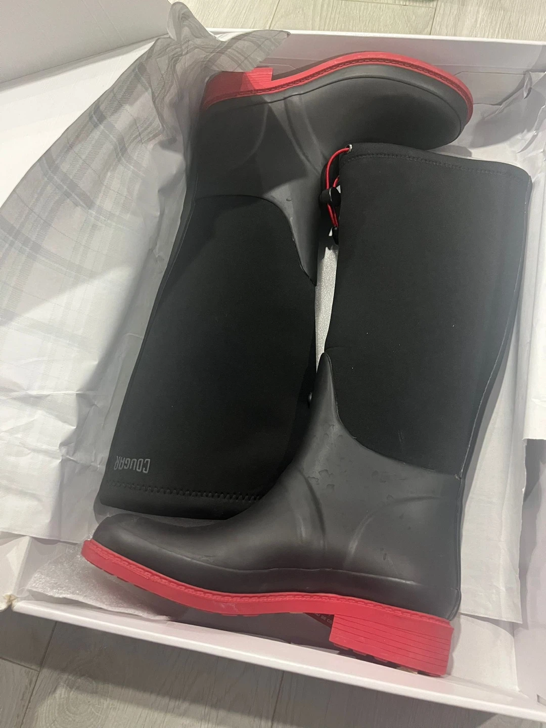 Cougar Kerns Black/Red Waterproof Boots Size 8 - photo 3