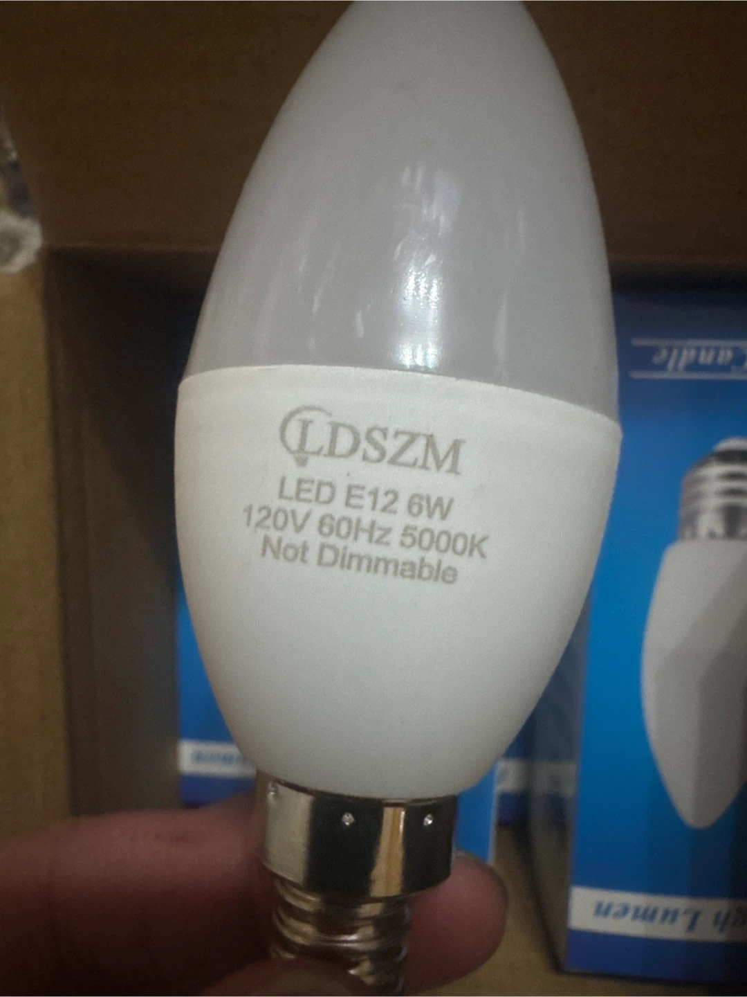 DDSZM LED Candle Light Bulb E12 6W 5000K Cool White - photo 4