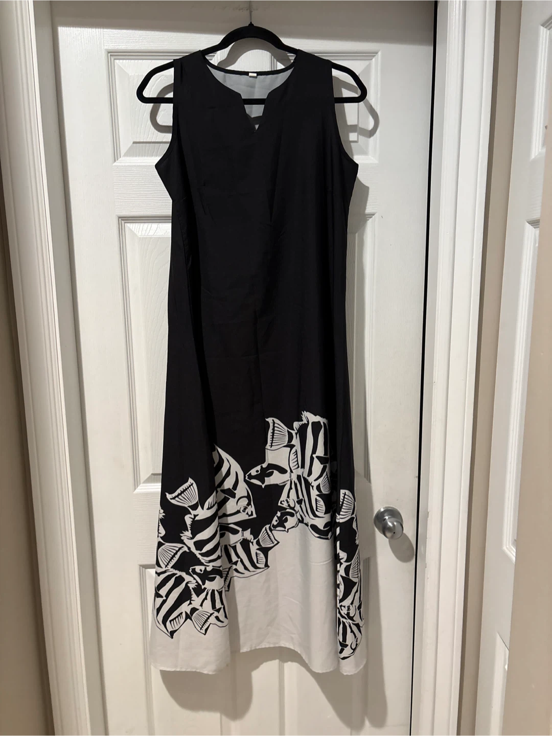 Beautiful maxi dress with nice design size M