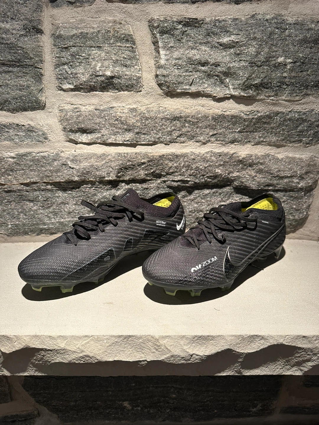 Soccer cleats