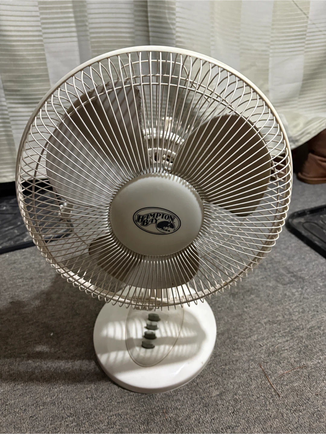 Hampton Bay White Table Fan