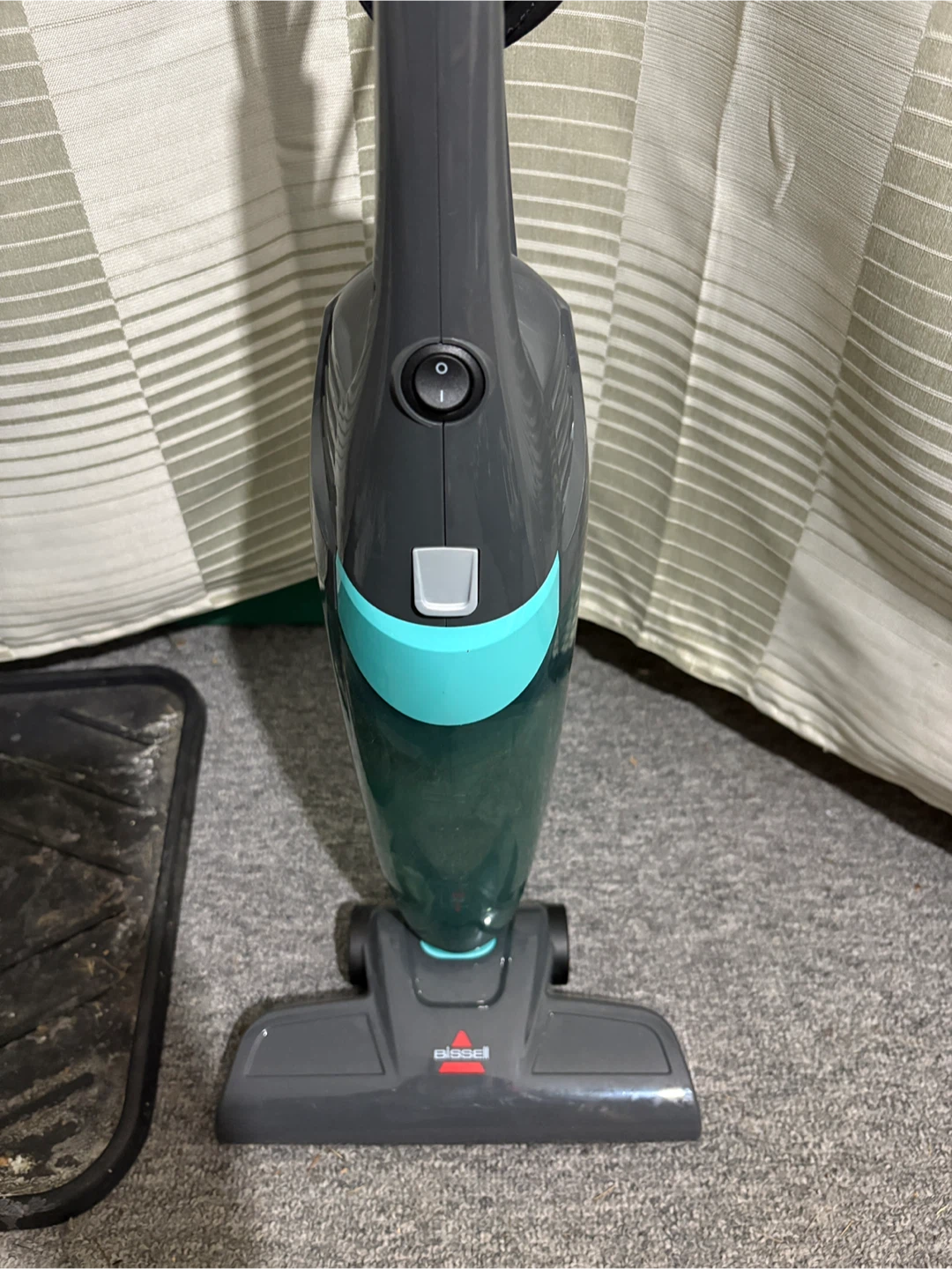 Bissell Stick Vacuum - photo 2