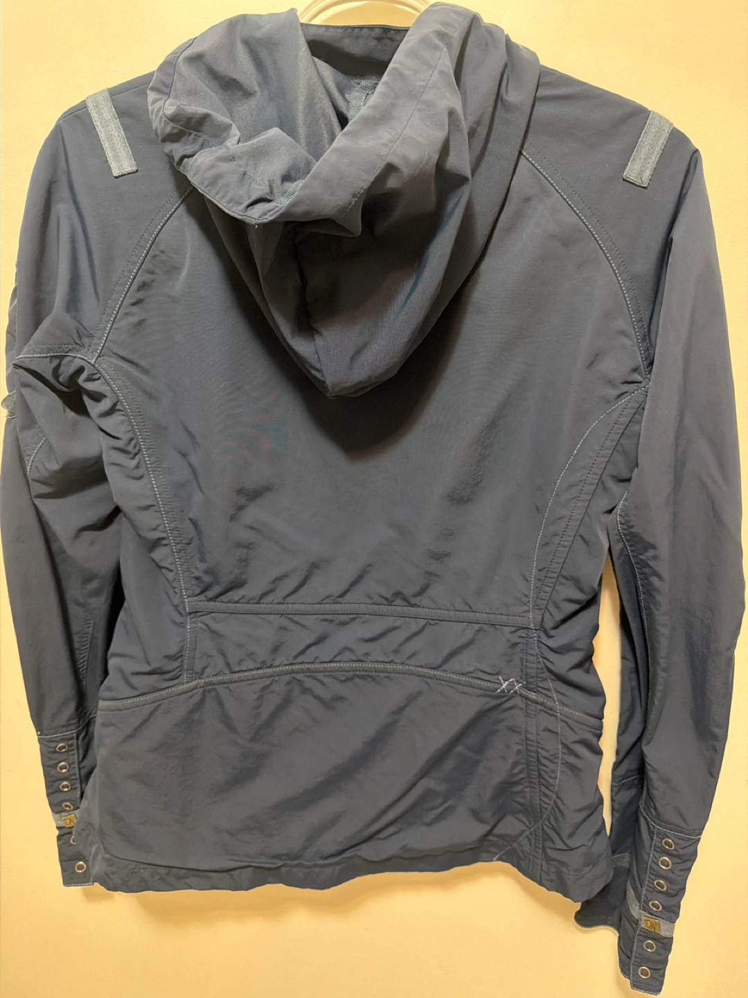 Mountain Hardwear Women's Hooded Jacket - Size 6 - photo 3