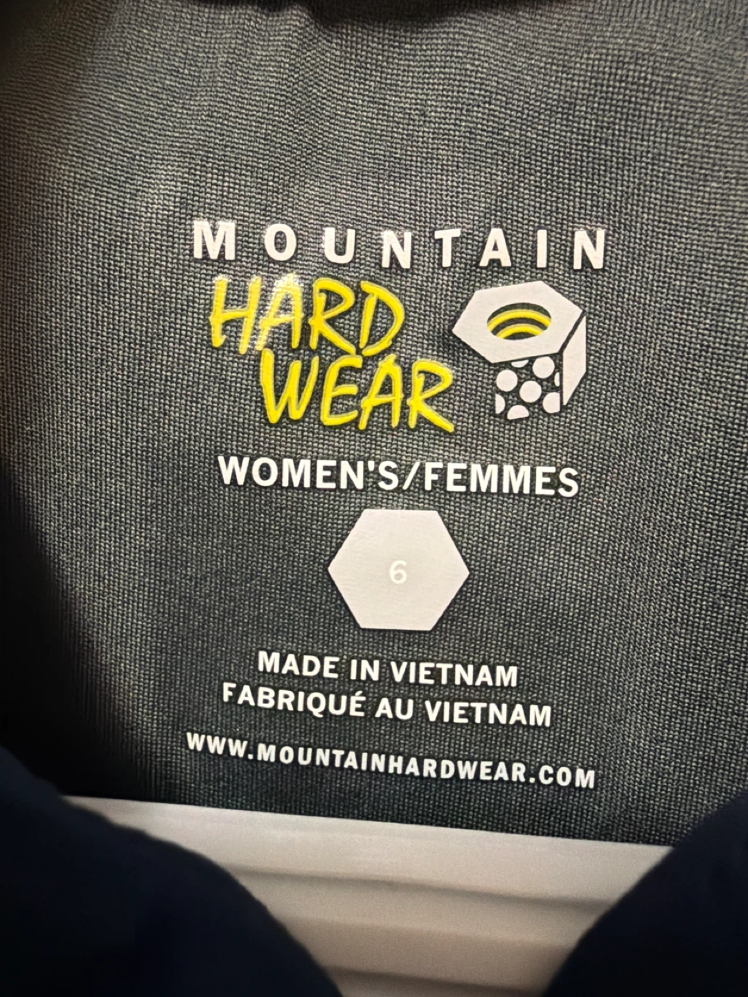 Mountain Hardwear Women's Hooded Jacket - Size 6 - photo 2