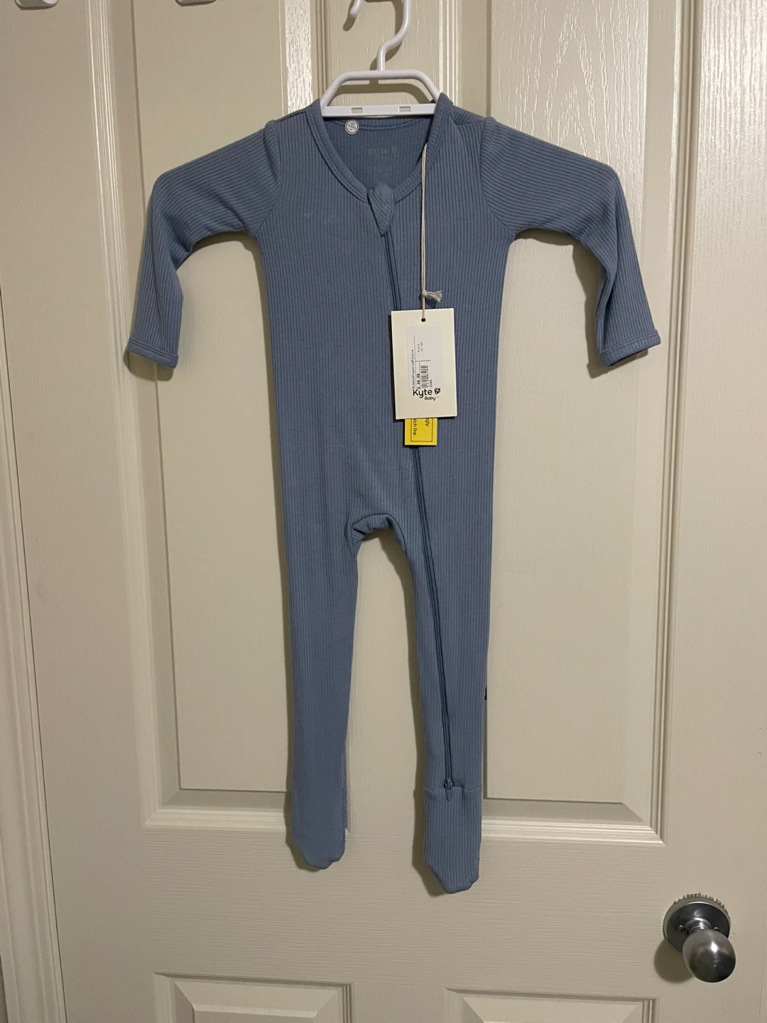 Kyte Baby Blue Ribbed Zipper Footie Pajamas 12-18M