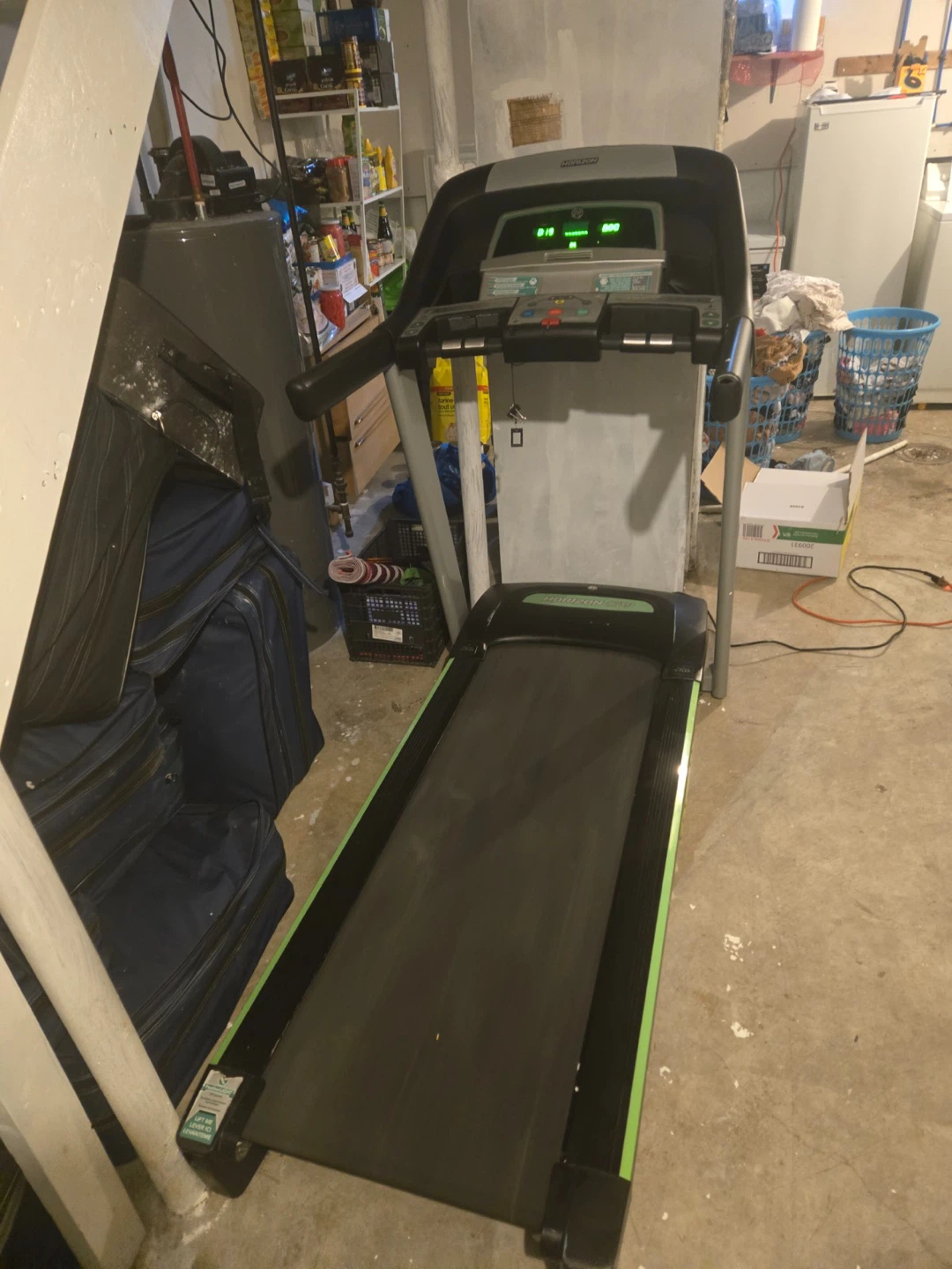 Horizon Treadmill - photo 3
