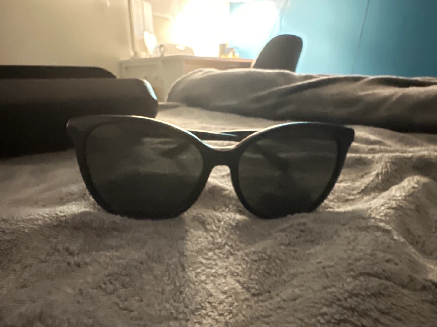 Coach Sunglasses - photo 2