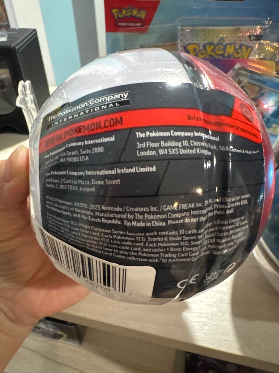 Pokemon Trading Card Game Pokeball tin - photo 2