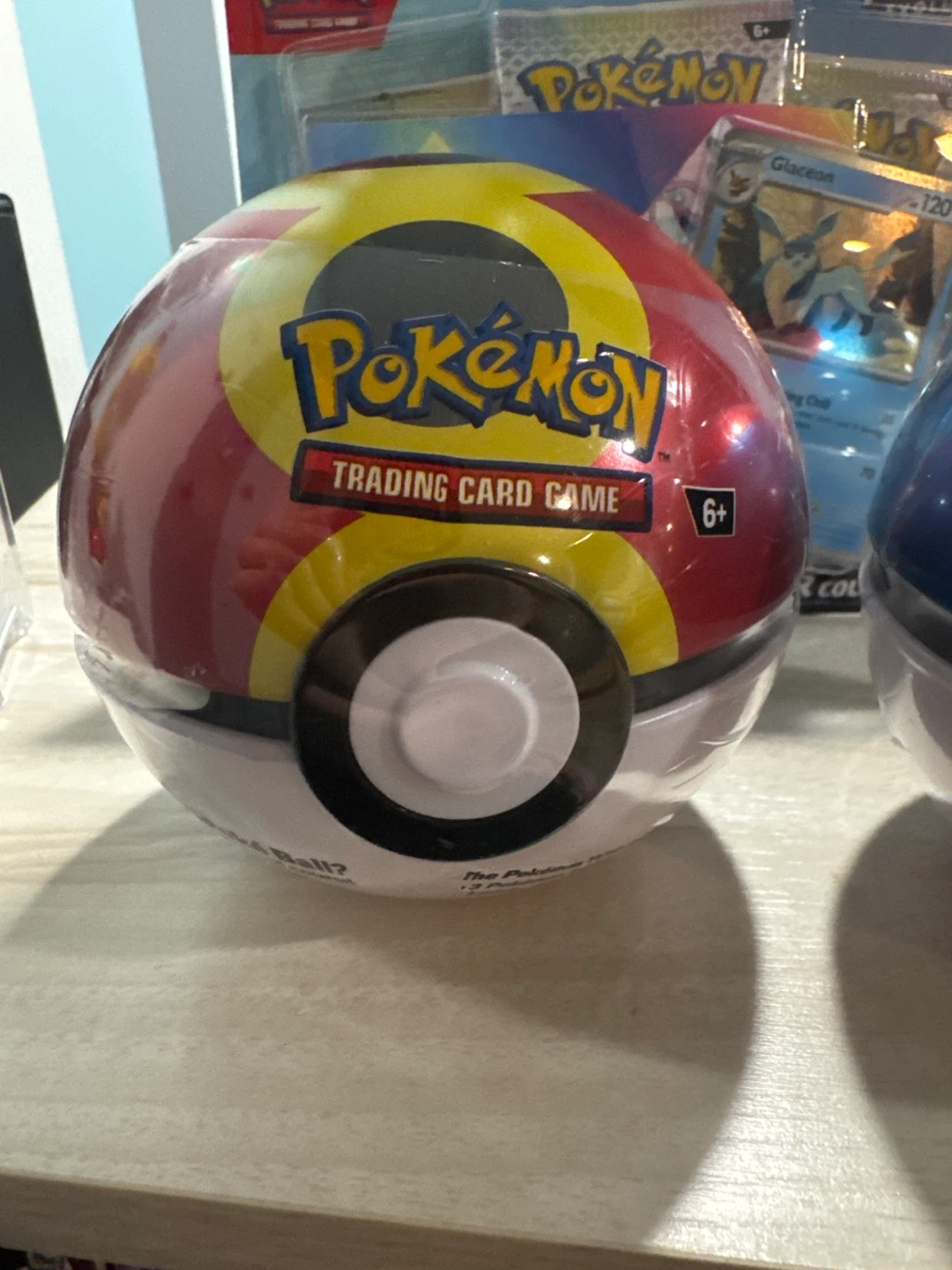 Pokemon Trading Card Game Pokeball tin
