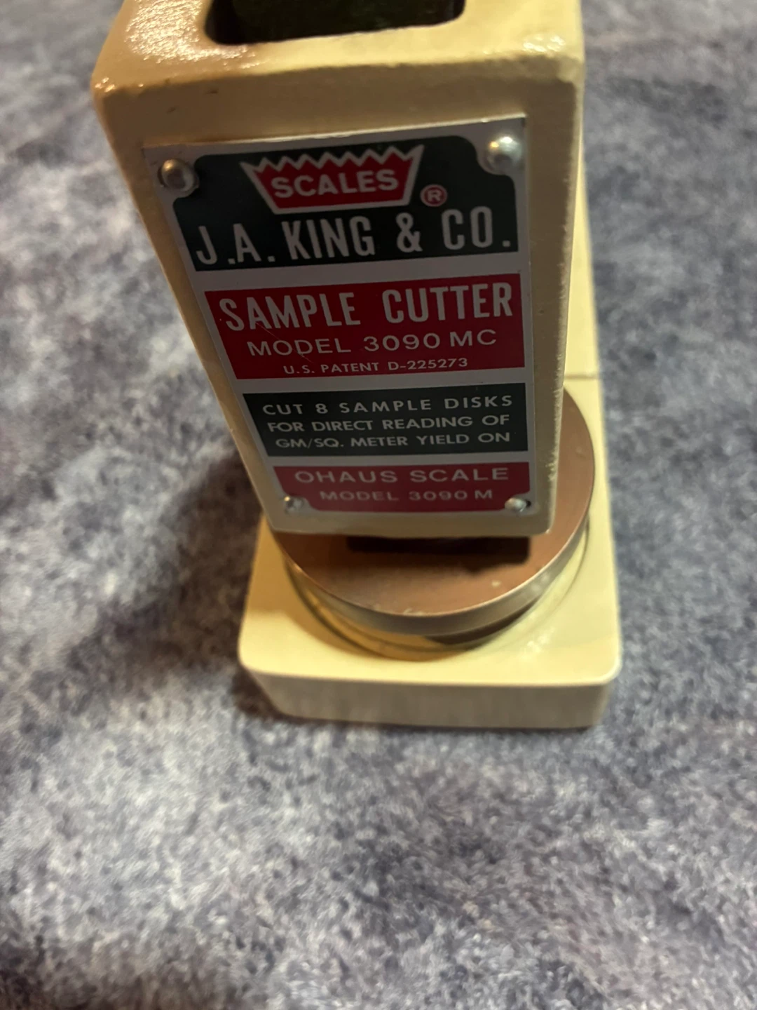 Sample Cutter Model 3090 MC - photo 3