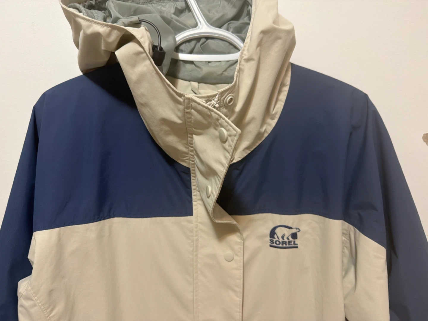 Sorel Women's Beige and Navy Hooded Jacket - Size L - photo 2