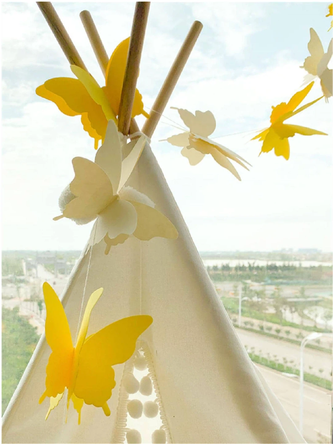 Set of 3 Dual-Toned 3D Yellow and Butterfly Garlands - photo 3