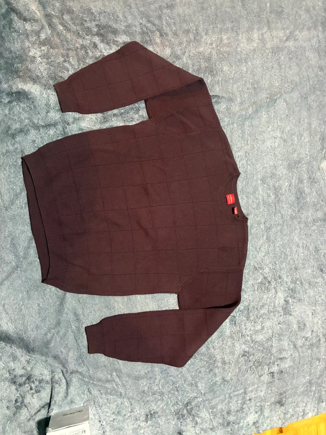 Arrow Men's Sweater - Size M