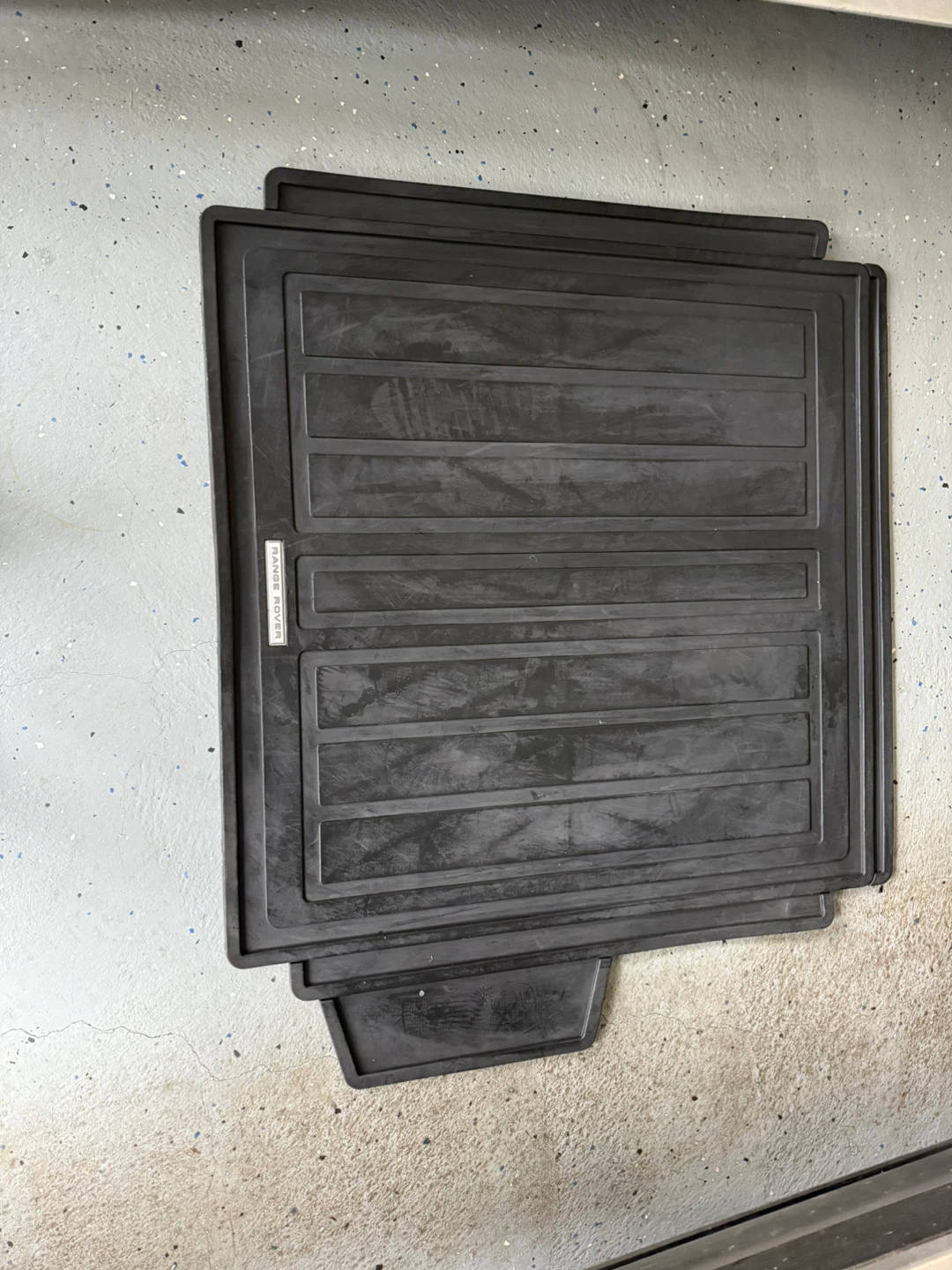Range Rover All-Weather trunk  Mats