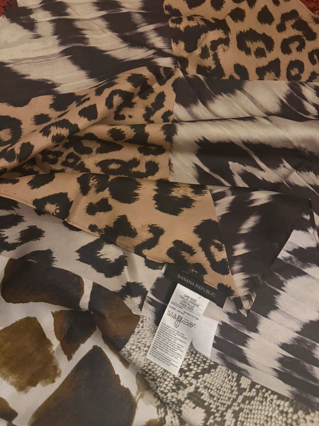 Banana Republic 100% Silk Animal Print Scarf - photo 2