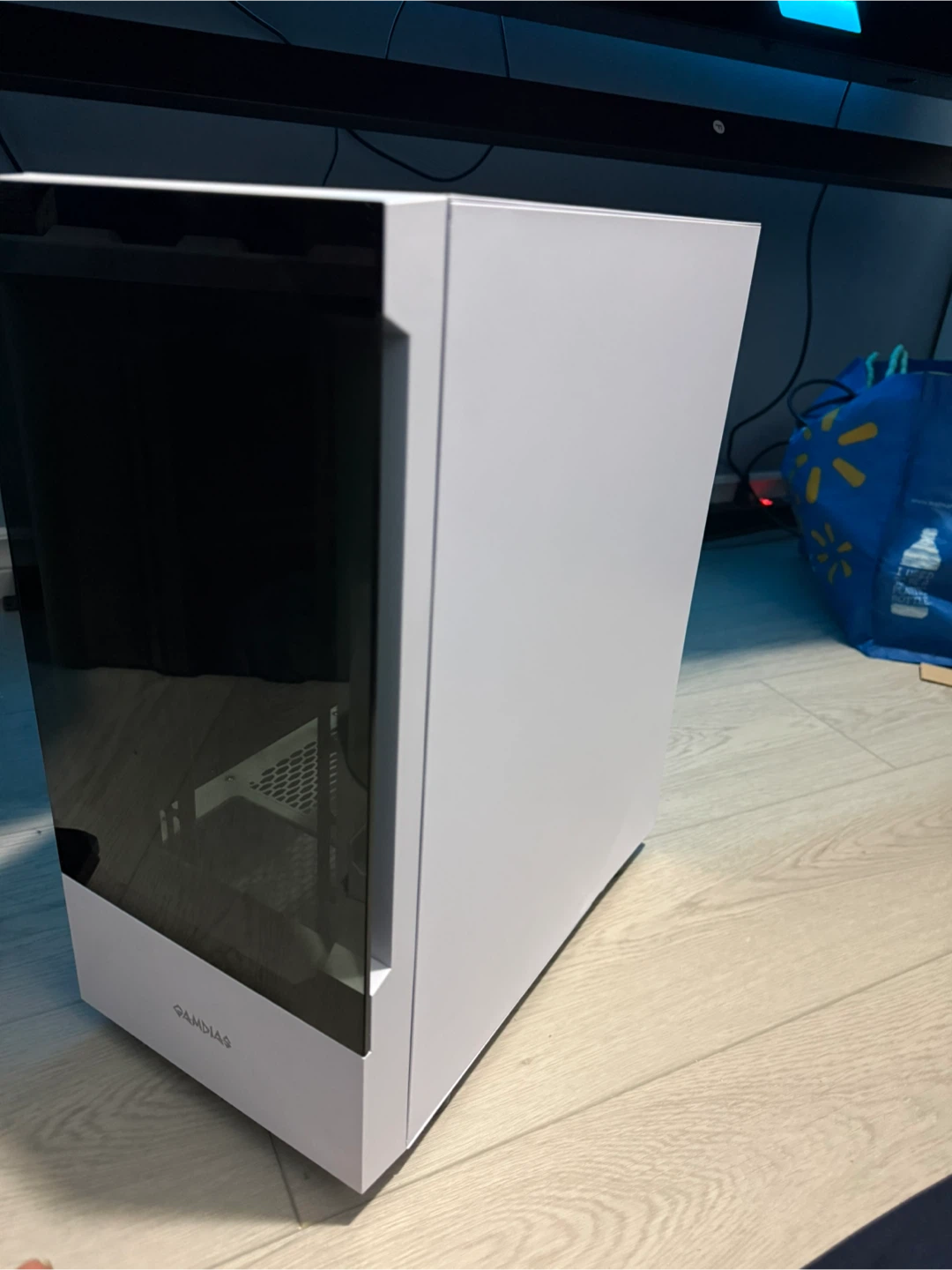 White GAMDIAS PC Case - photo 3