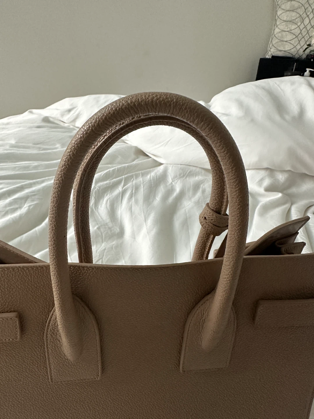 Saint Laurent Sac De Jour Tote Bag - photo 2