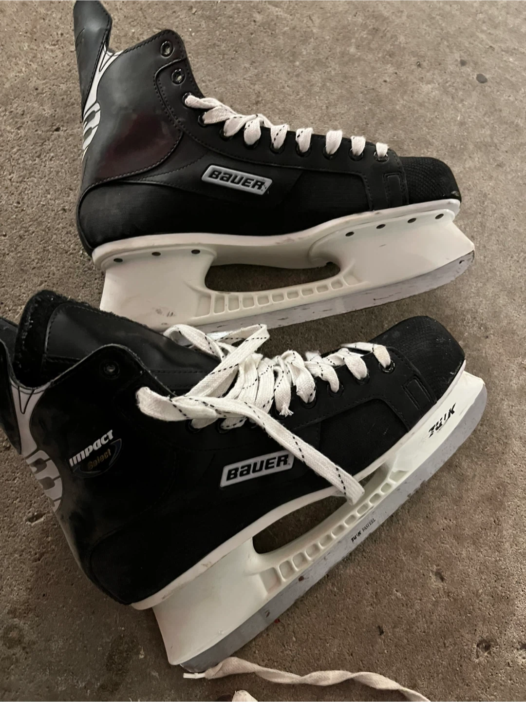 Bauer Hockey Skates - three  Pairs - photo 4