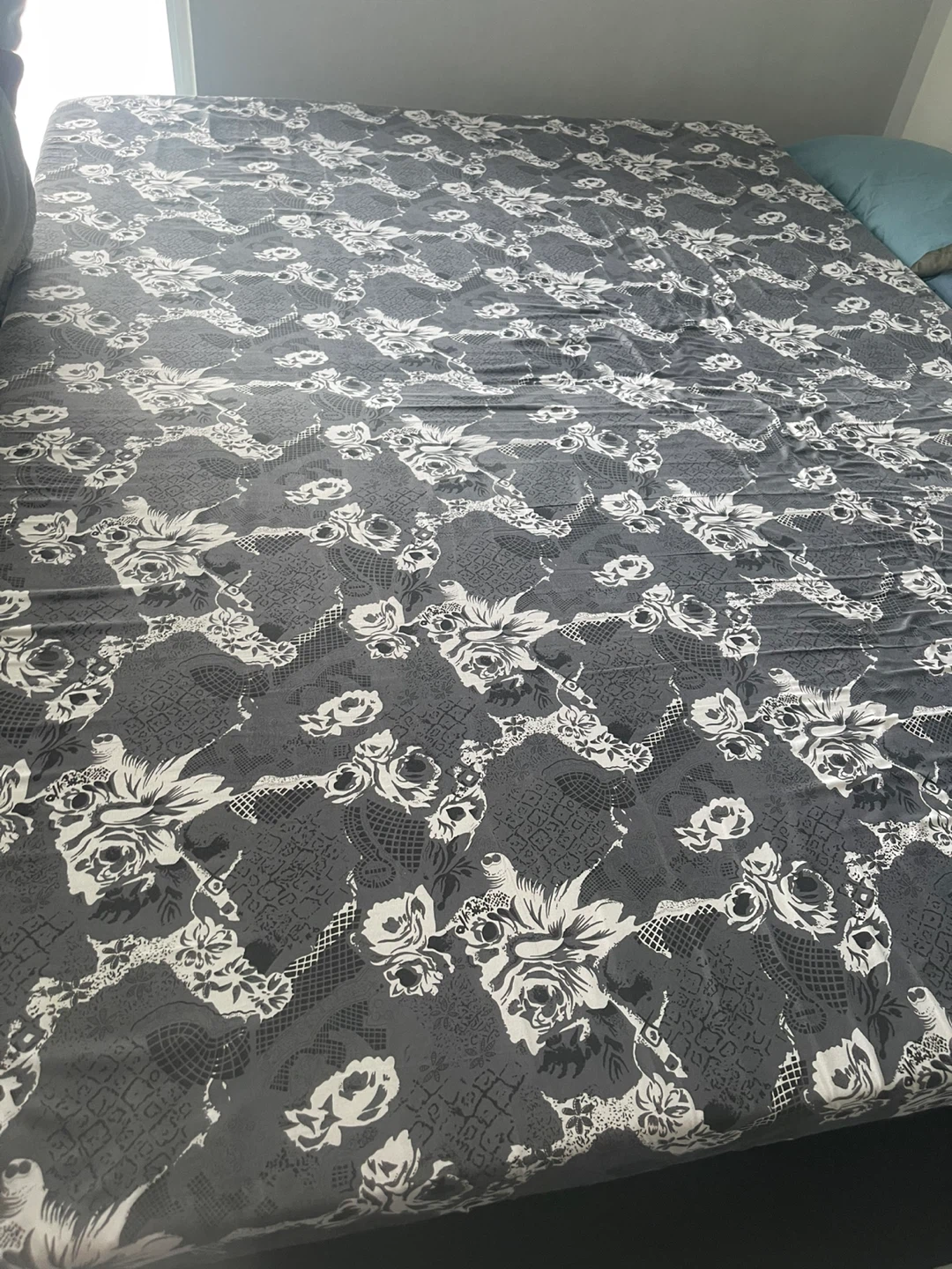 Queen size Grey Floral Print Mattress Protector - photo 3