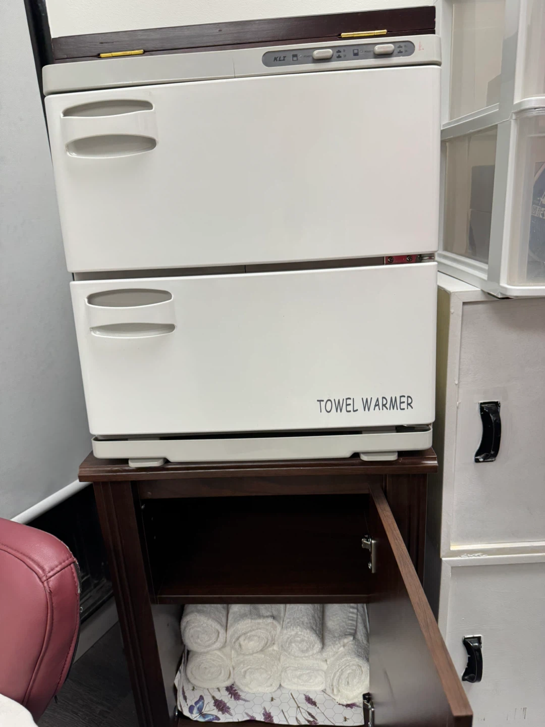 KLI Towel Warmer