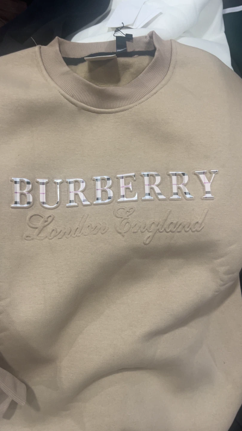 Burberry London England Crewneck Sweatshirt - photo 4