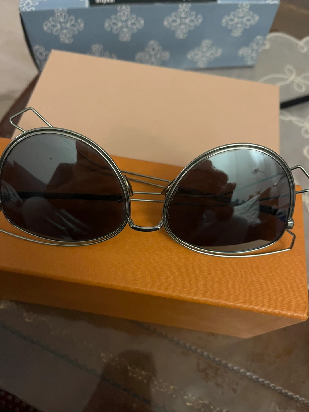 Christian Dior Sunglasses - photo 2