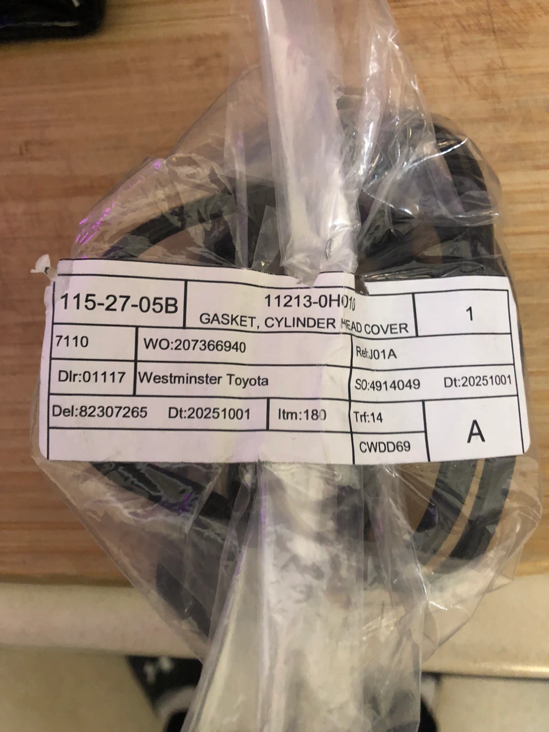 Genuine Toyota Engine Timing Chain Tensioner Assy 13540-22022