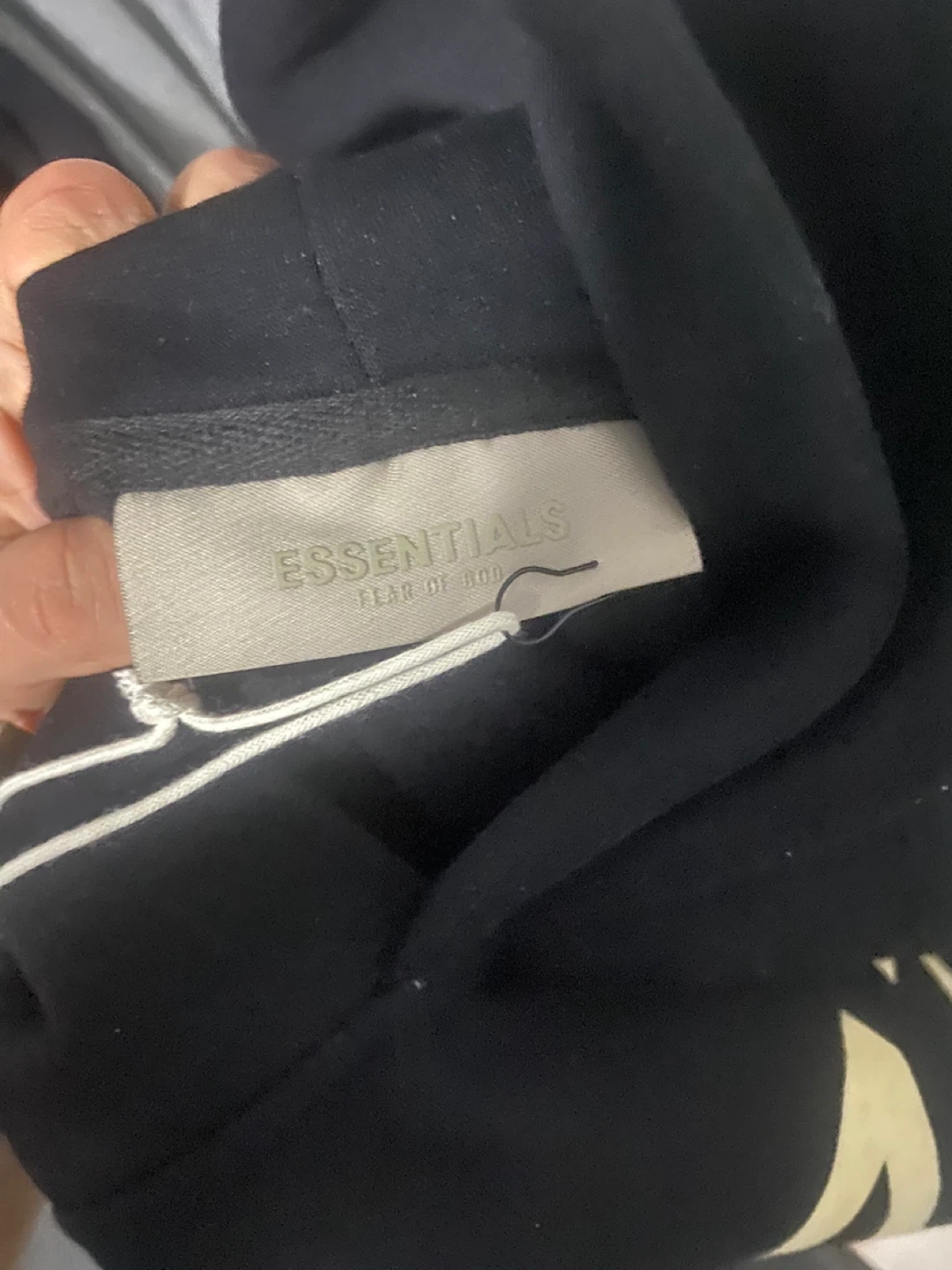 Essentials Fear of God Black "1977" Hoodie Size S - photo 4