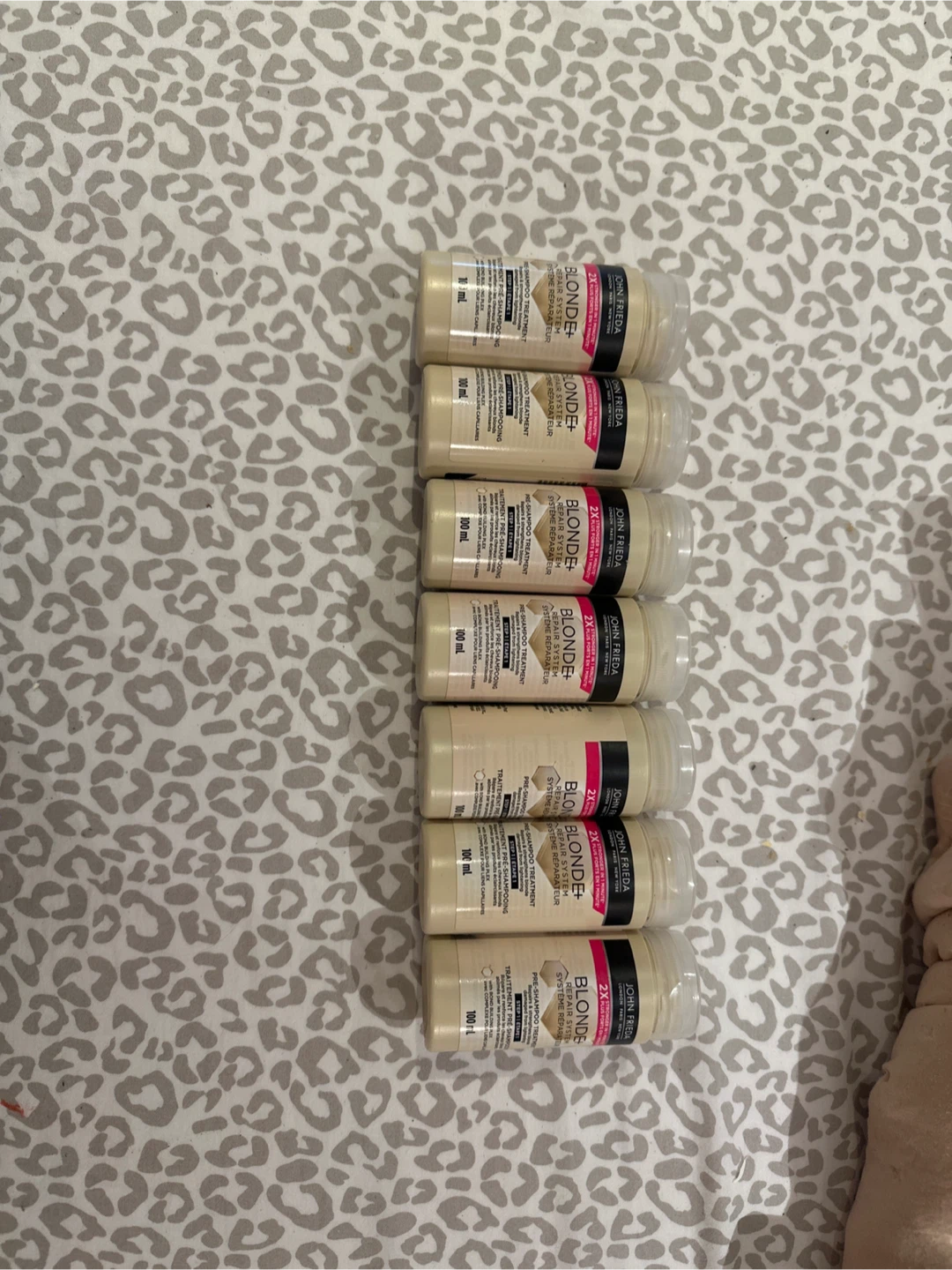 John Frieda Blonde+ Pre-Shampoo Treatment