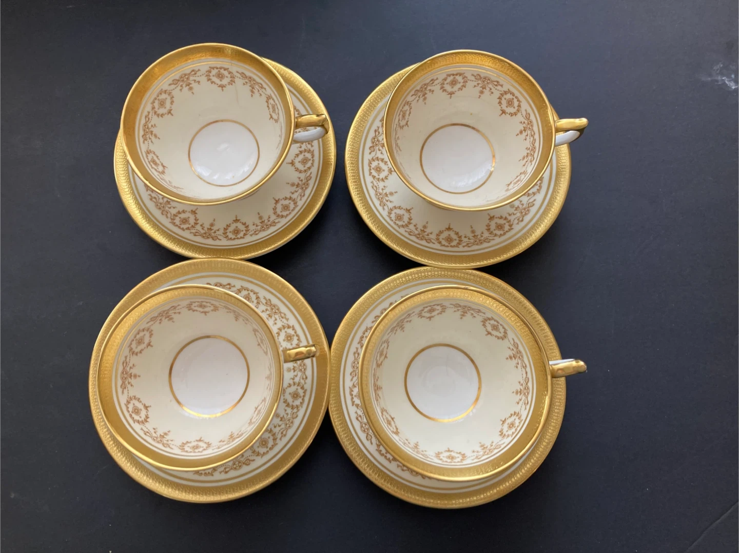 Aynsley Vintage Tea Cups and Saucers with Gold Trim