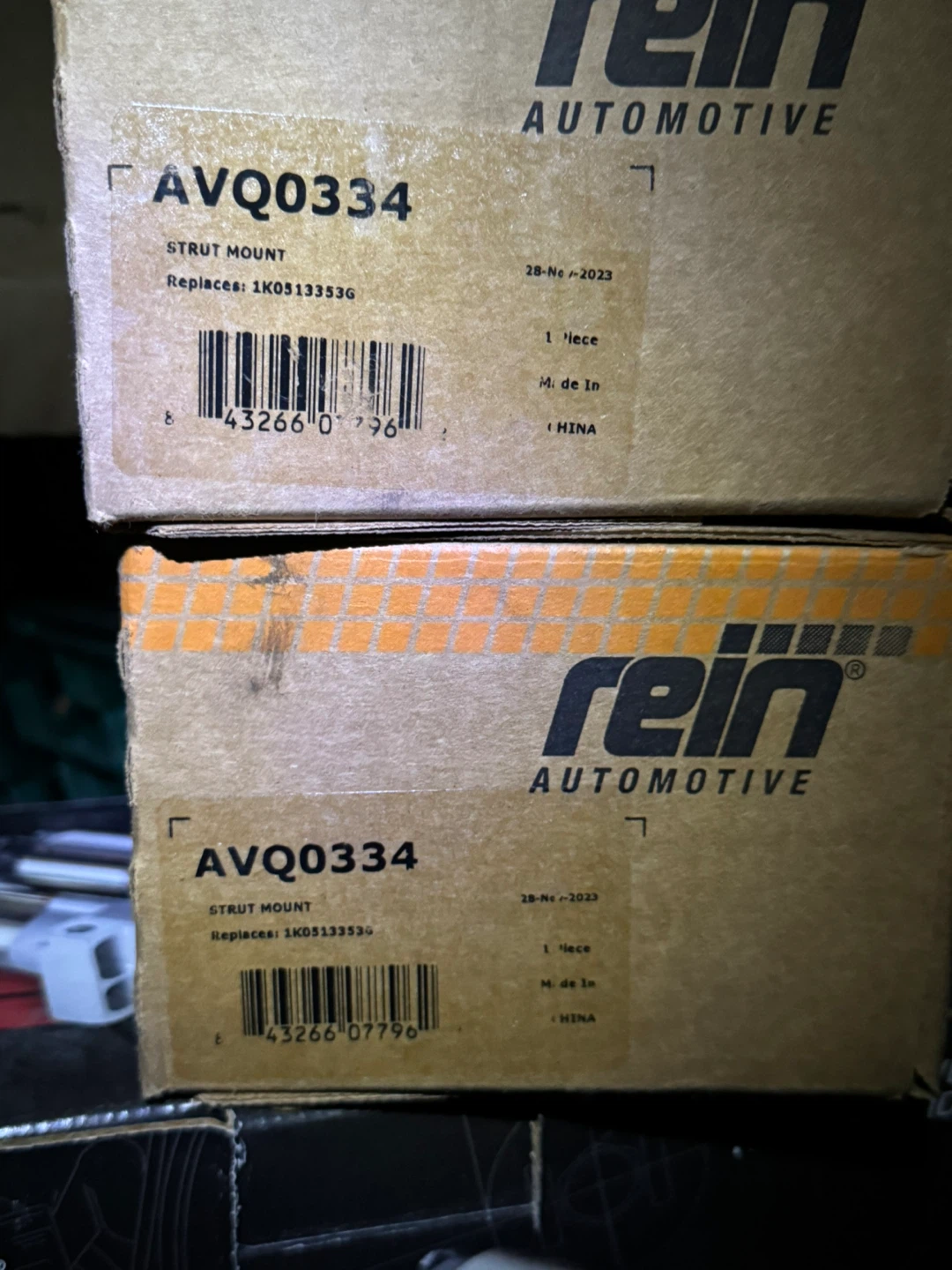 Rein Automotive Strut Mount AVQ0334